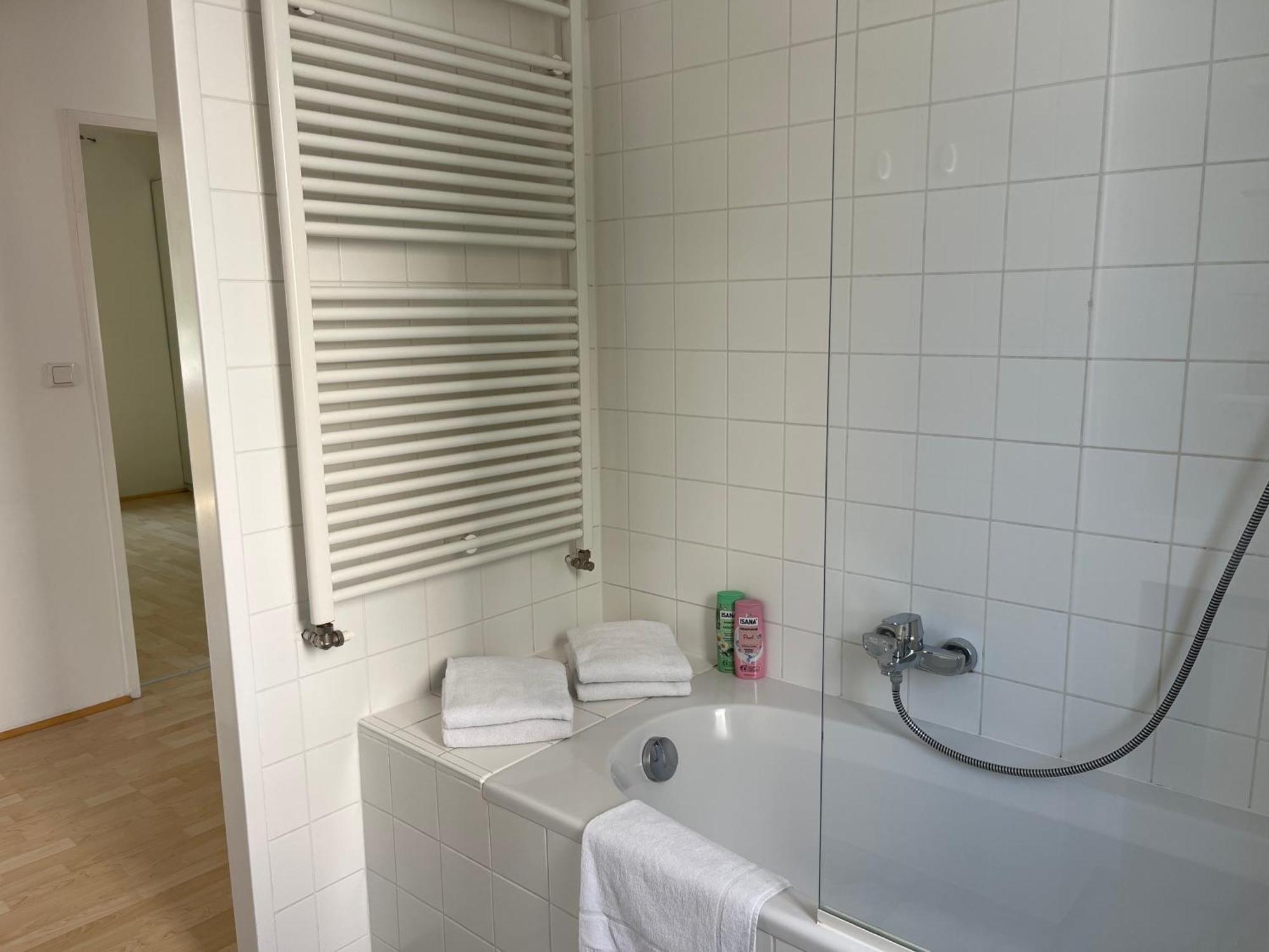 Traumgarten In Traumlage - 25 Minuten Ins Zentrum Apartment
